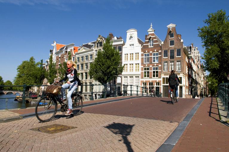 Cycling Holiday From Amsterdam To Bruges Book Now On Dutch Biketours Com
